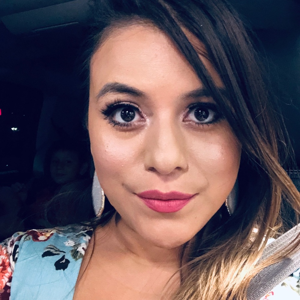 Meet your Posher, Noemi
